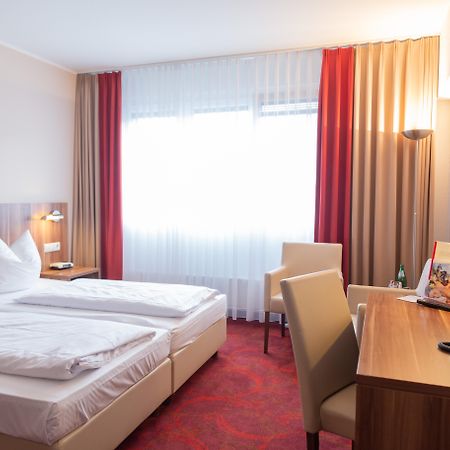 Das Ebertor - Hotel & Hostel 보파르트 외부 사진