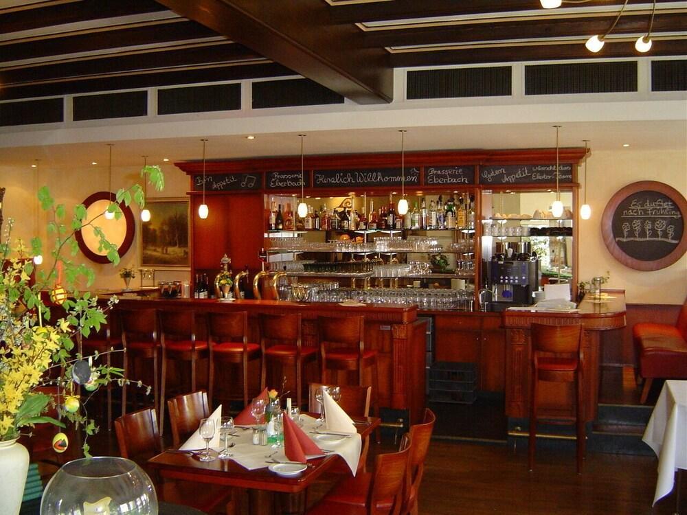Das Ebertor - Hotel & Hostel 보파르트 외부 사진