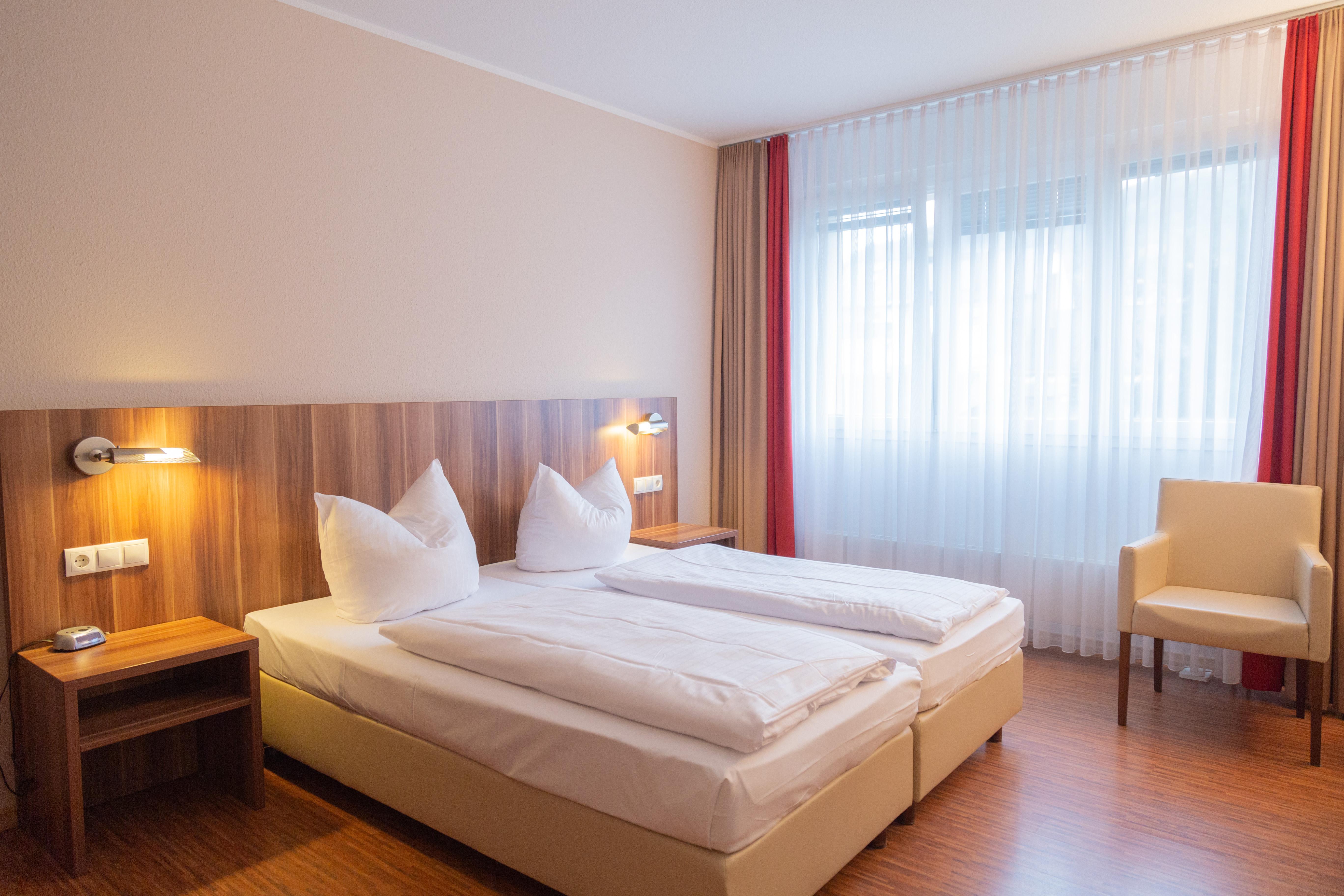 Das Ebertor - Hotel & Hostel 보파르트 외부 사진