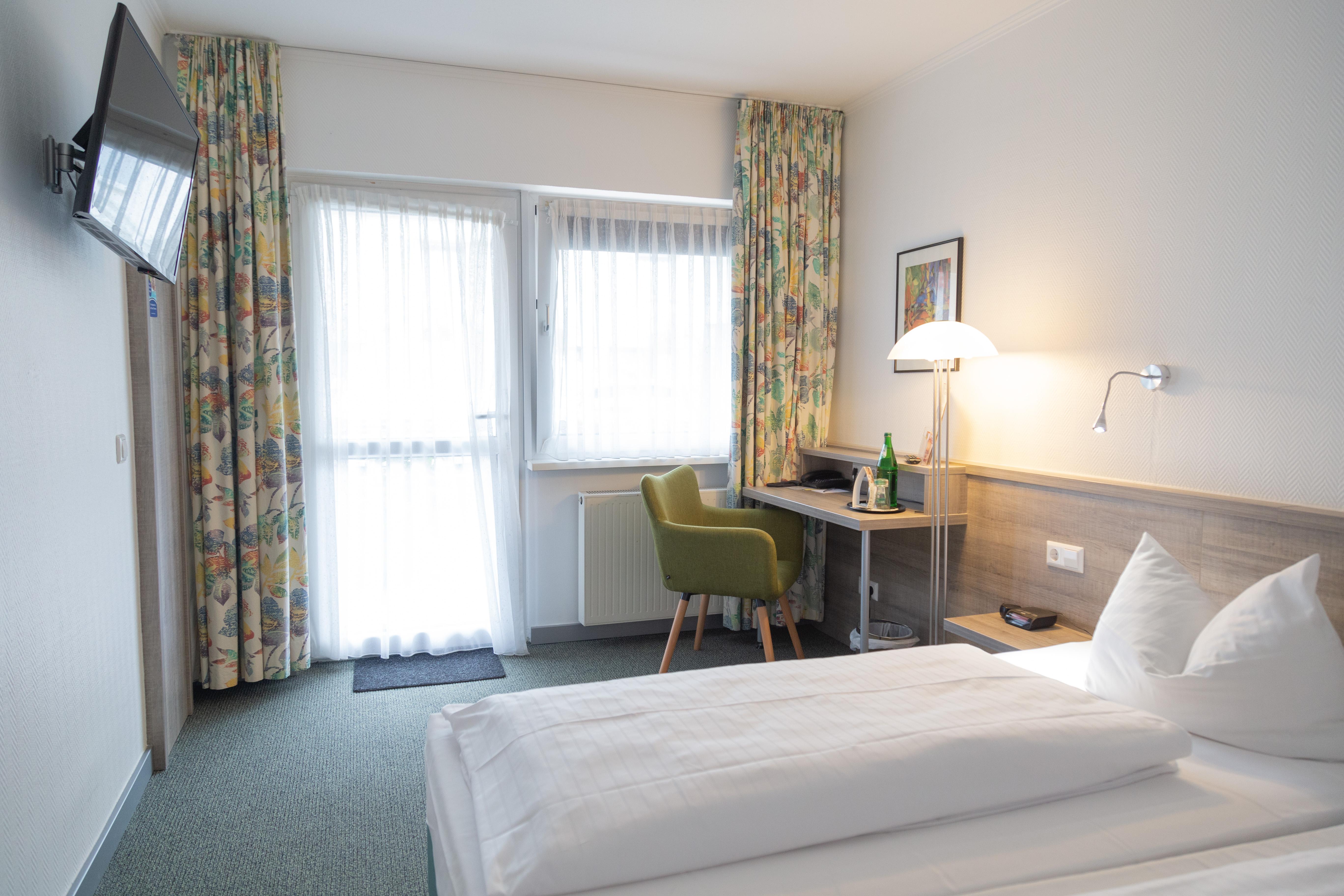 Das Ebertor - Hotel & Hostel 보파르트 외부 사진
